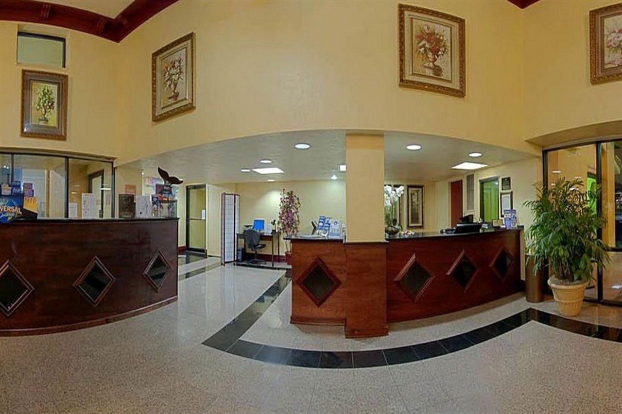 Mai Hana Hotel- Intl Drive, Trademark Collection By Wyndham Williamsburg Eksteriør billede