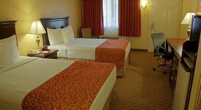 Mai Hana Hotel- Intl Drive, Trademark Collection By Wyndham Williamsburg Eksteriør billede